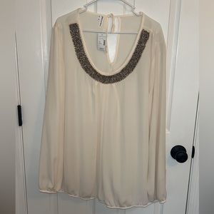Maurice’s 3x cream blouse